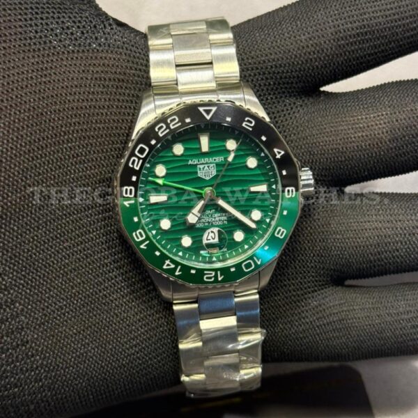 Tag Heuer Aquaracer Professional 300 GMT Green Dial 42mm 5A