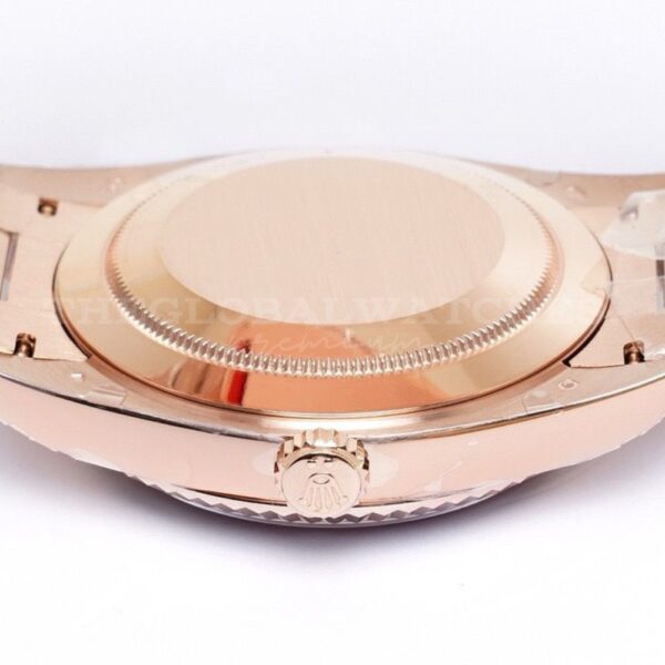 Rolex Day-Date 40 228235