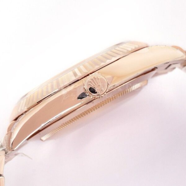 Rolex Day-Date 40 228235