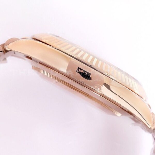 Rolex Day-Date 40 228235